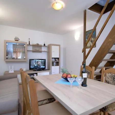 Prázdninový dům Aurora By Interhome