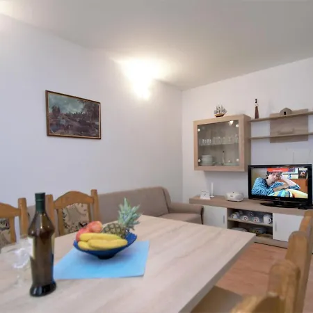 Prázdninový dům Aurora By Interhome