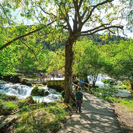 Aurora By Interhome *