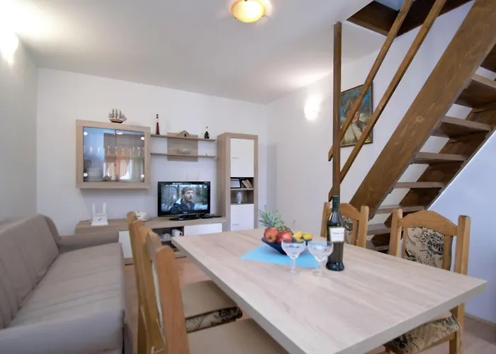 Vakantiehuis Aurora By Interhome