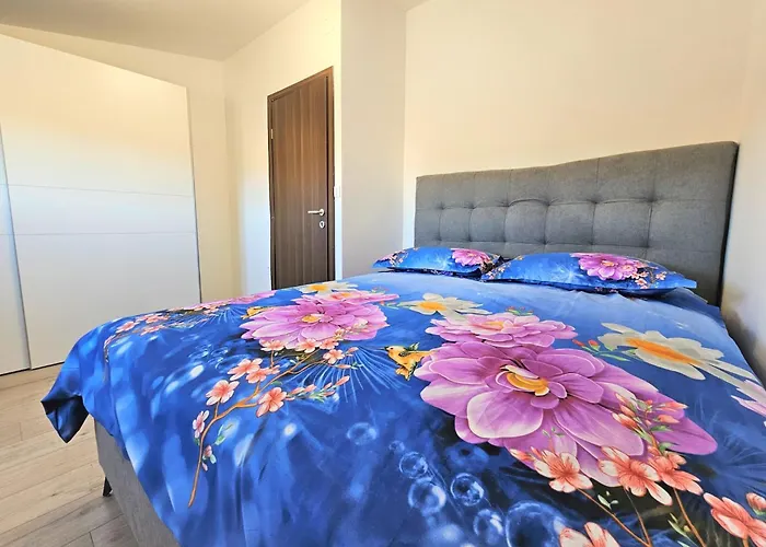 Vakantiehuis Aurora By Interhome